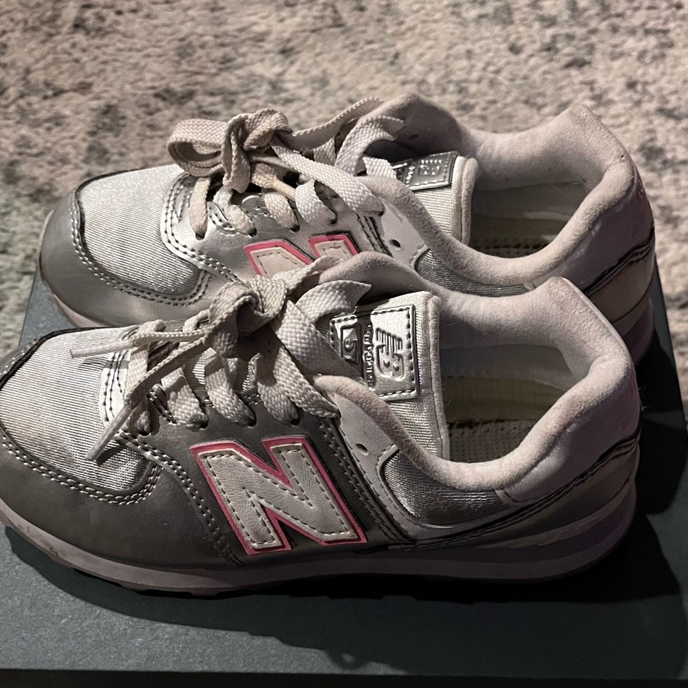 New Balance Classic 574 silver